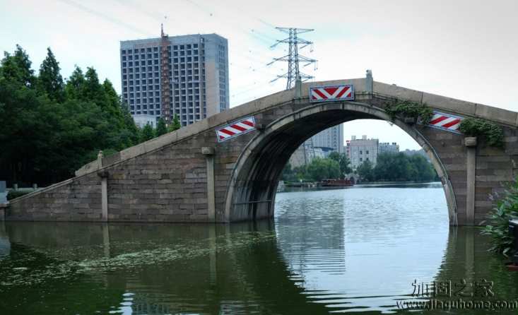 百年古橋坍塌，已緊急設(shè)計橋梁加固方案