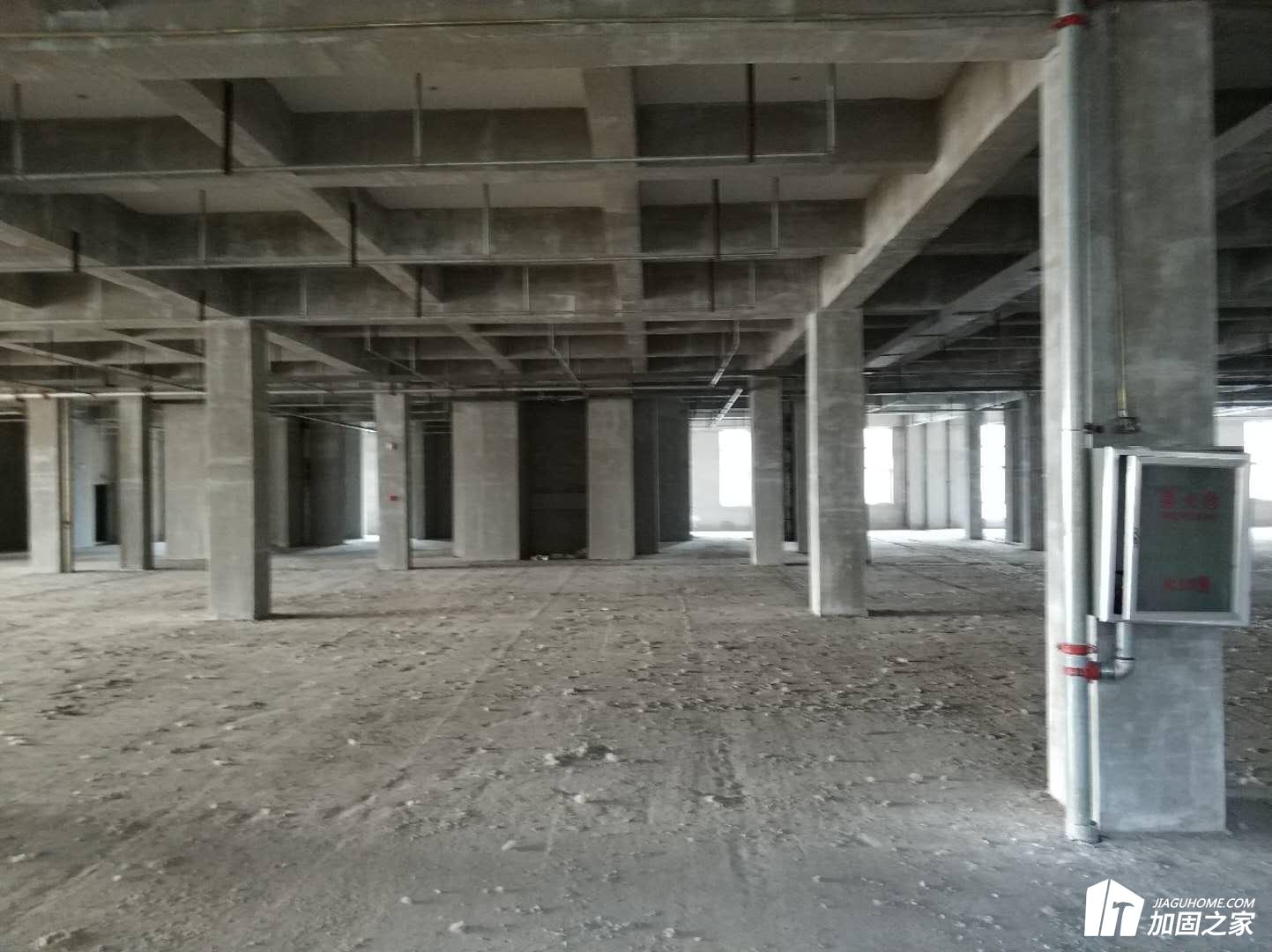 數(shù)據(jù)中心改擴建，樓板加固用什么方法？