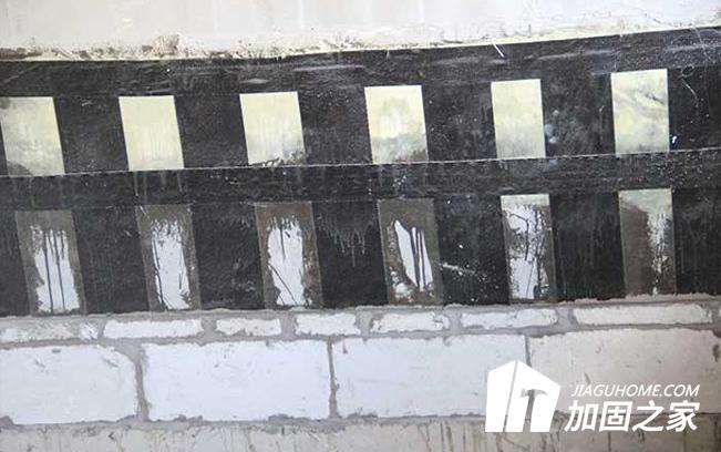 在施工過(guò)程中粘貼鋼板與粘貼碳布的異同