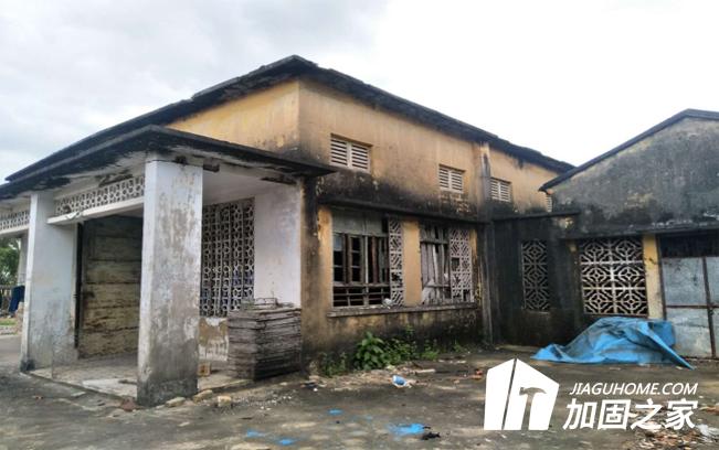 出現(xiàn)什么情況時(shí)，需要對(duì)房屋進(jìn)行檢測(cè)鑒定?