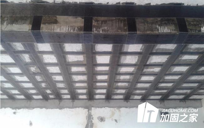 碳纖維板加固和碳布加固相比，有哪些優(yōu)勢?