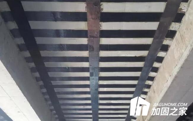 碳纖維板加固和碳布加固相比，有哪些優(yōu)勢?