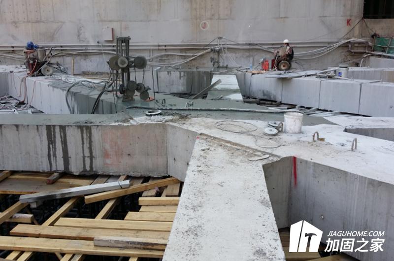 靜力拆除技術(shù)的注意事項