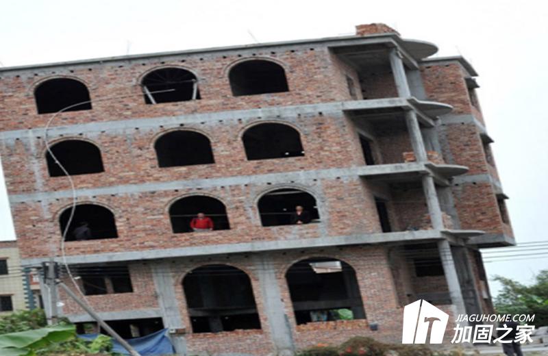 房屋出現(xiàn)傾斜該怎么處理？