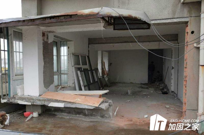 房屋周圍有施工，需要做好房屋安全鑒定