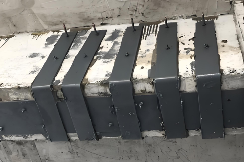 梁粘鋼加固施工方案